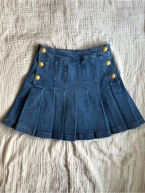 Entro Pleated Denim Skort Mini Skirt Gold Military Buttons NWT Small
